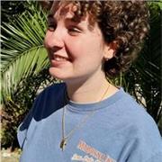 Étudiante ayant passé 1 an aux USA pendant les études. Cours d’anglais pour faire progresser votre enfant et le faire progresser